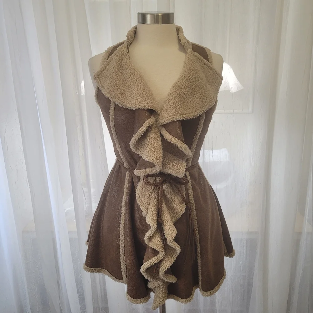 Ryu Anthropologie Faux Suede Sherpa Ruffled Vest size Small